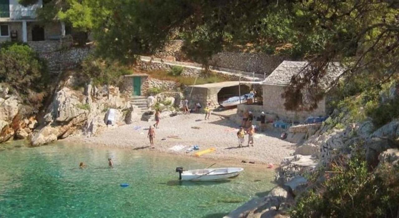 Holiday House Jakov Gdinj Экстерьер фото